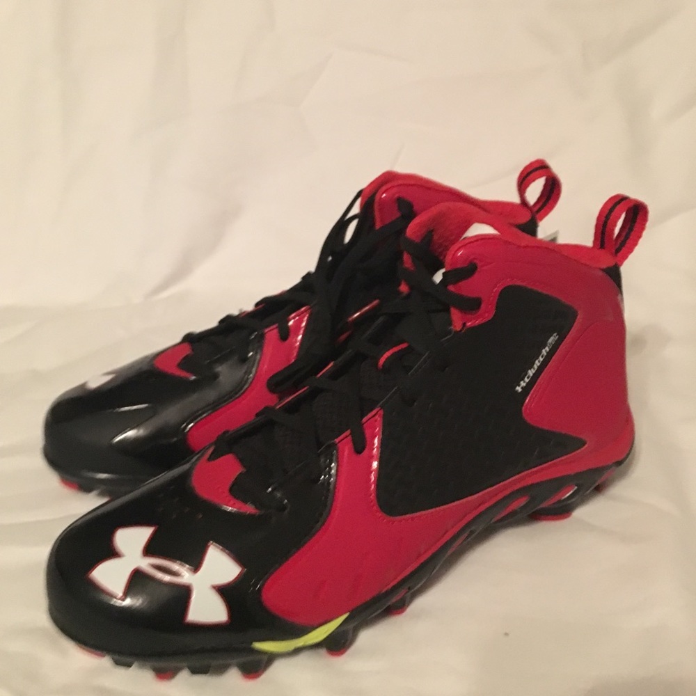 Under Armour Red And Black Cleats